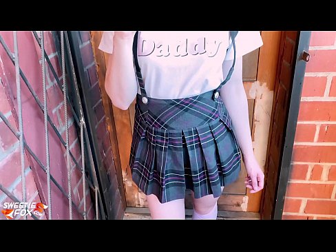 ❤️ Schoolmeisje zuigt haar lul diep en neukt in plaats van lessen Porno vk at us