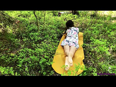 ❤️ Vreemdeling op Tinder Masturbeert mijn poesje en neukt hartstochtelijk in het bos Porno vk at us