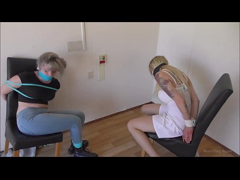 ❤️ Verslaafd / vastgebonden en de mond gesnoerd / jonkvrouw in nood Porno vk at us