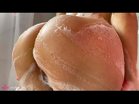 ❤️ Brunette Masturbeert Kut met Vibrator tot intens Orgasme onder Douche Porno vk at us